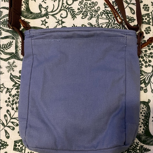 Duluth Trading Blue Crossbody Bag, minimal wear, clean inside. - Picture 2 of 11